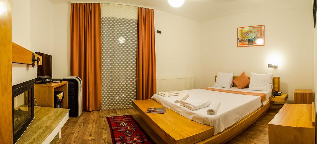 Hotel Prizreni Room photo