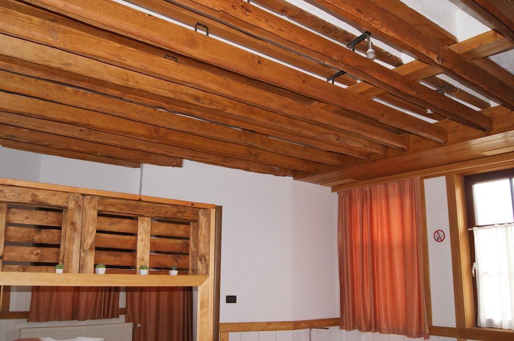 Hotel Prizreni Room photo